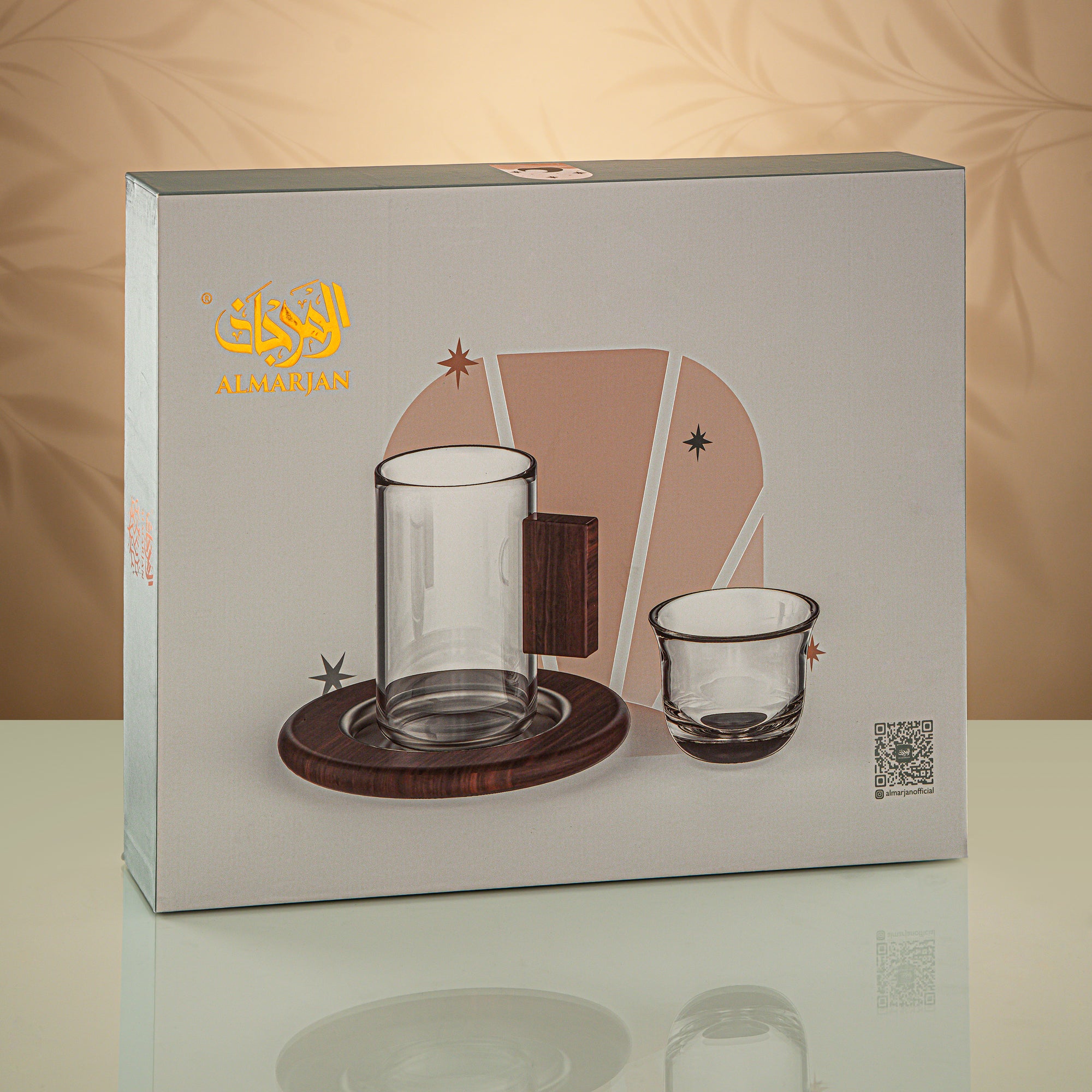 Almarjan Tea Set 18 Pieces Clear with Dark Wood Accents