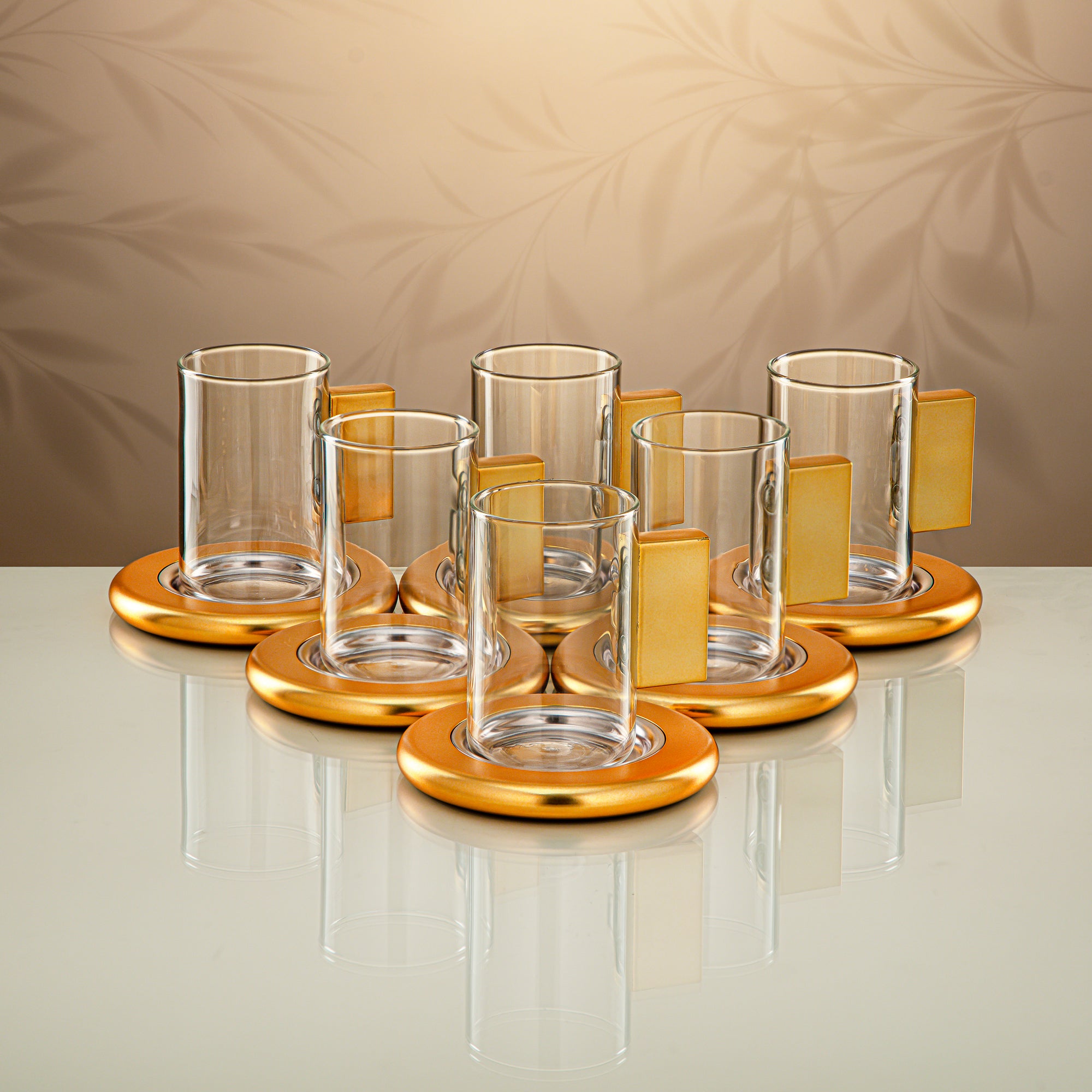Almarjan Tea Set 18 Pieces Clear with Matt Gold Accents