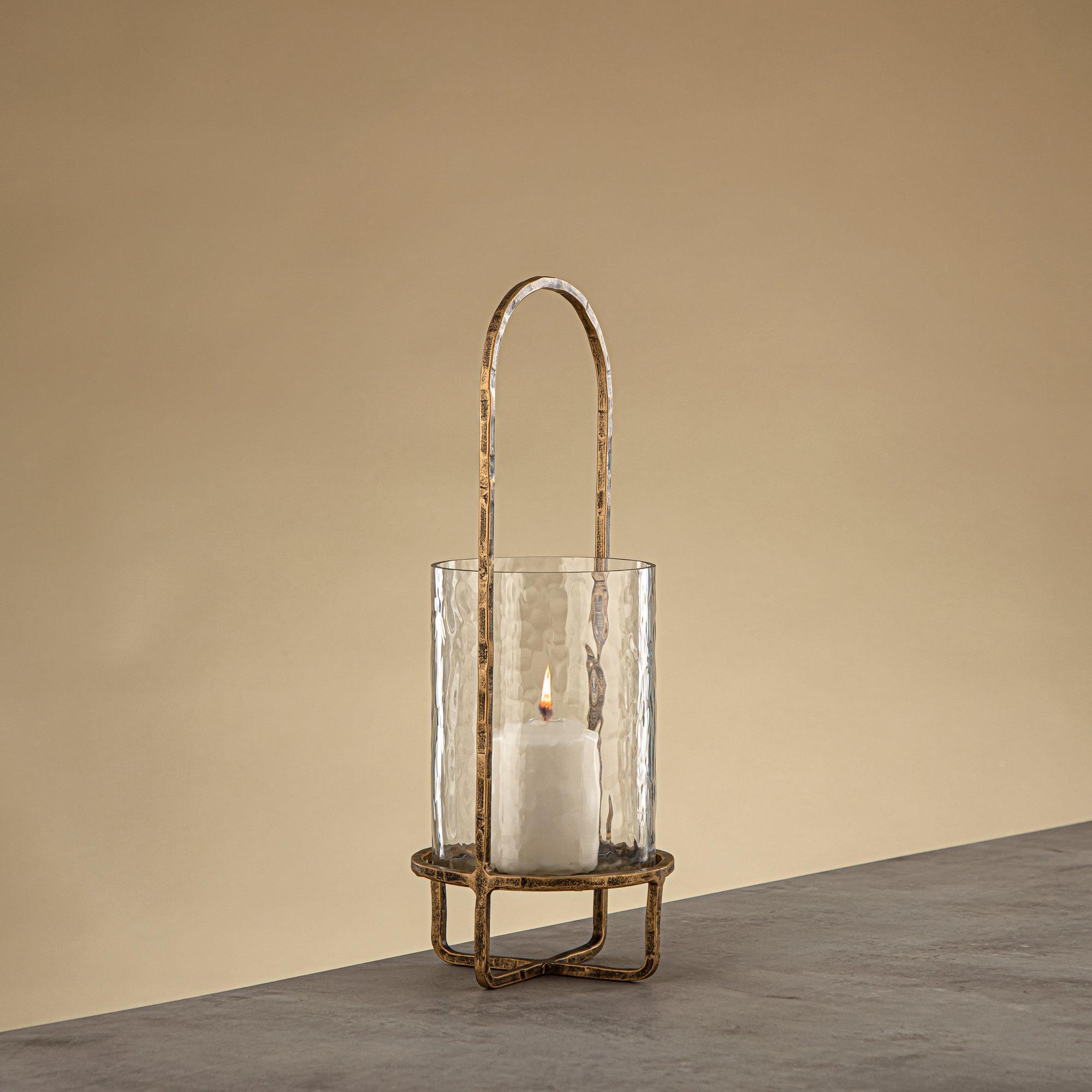 Almarjan Miles Hurricane Lantern Hammered Glass 13.5x13.5x36 CM Antique Gold Stand (GMT2960001)