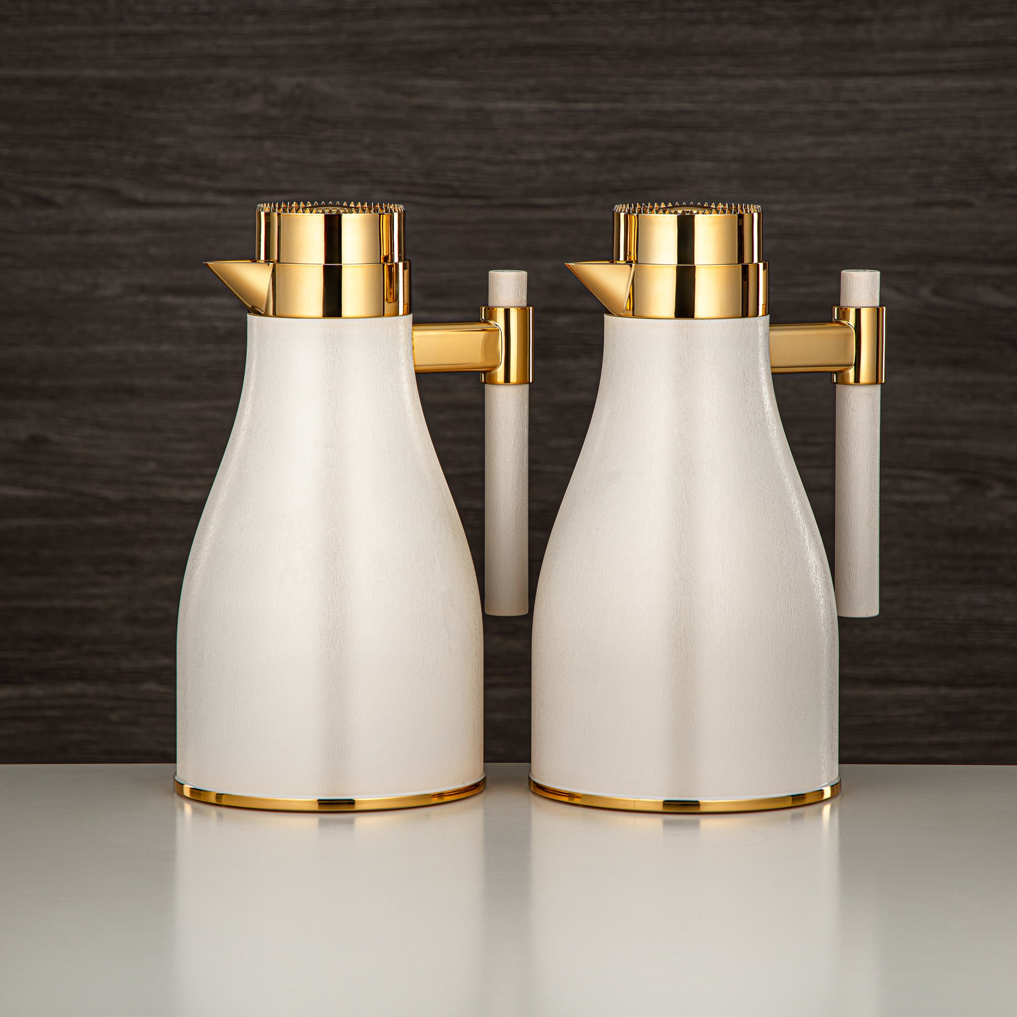 Almarjan Vacuum Flask Set ABS Push Button 1L + 1L Ivory & Gold (GOK-IVY-G-G) - Elegant Serving