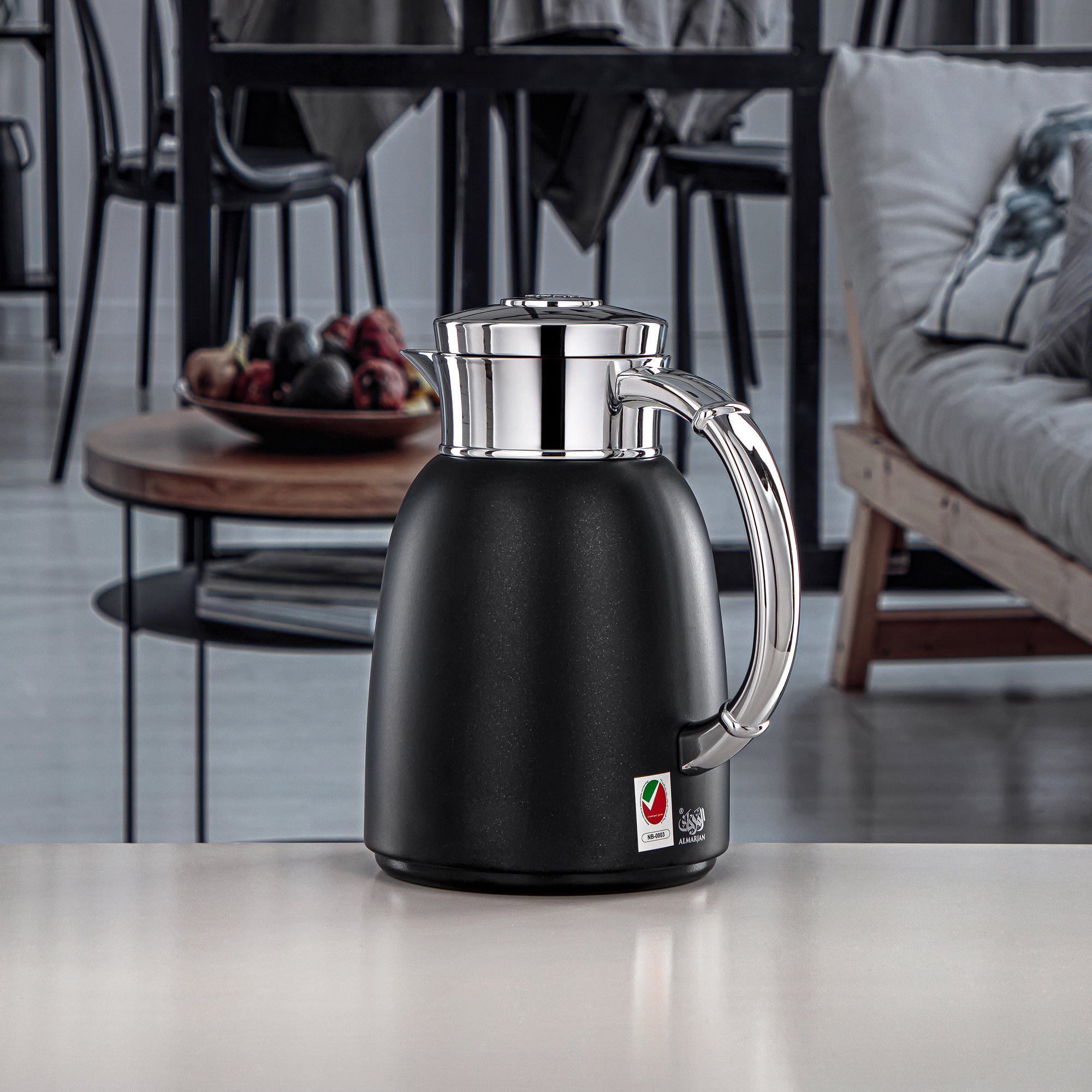 Almarjan 0.65 Liter Vacuum Flask Black & Silver - QVC-0650Q75YZC