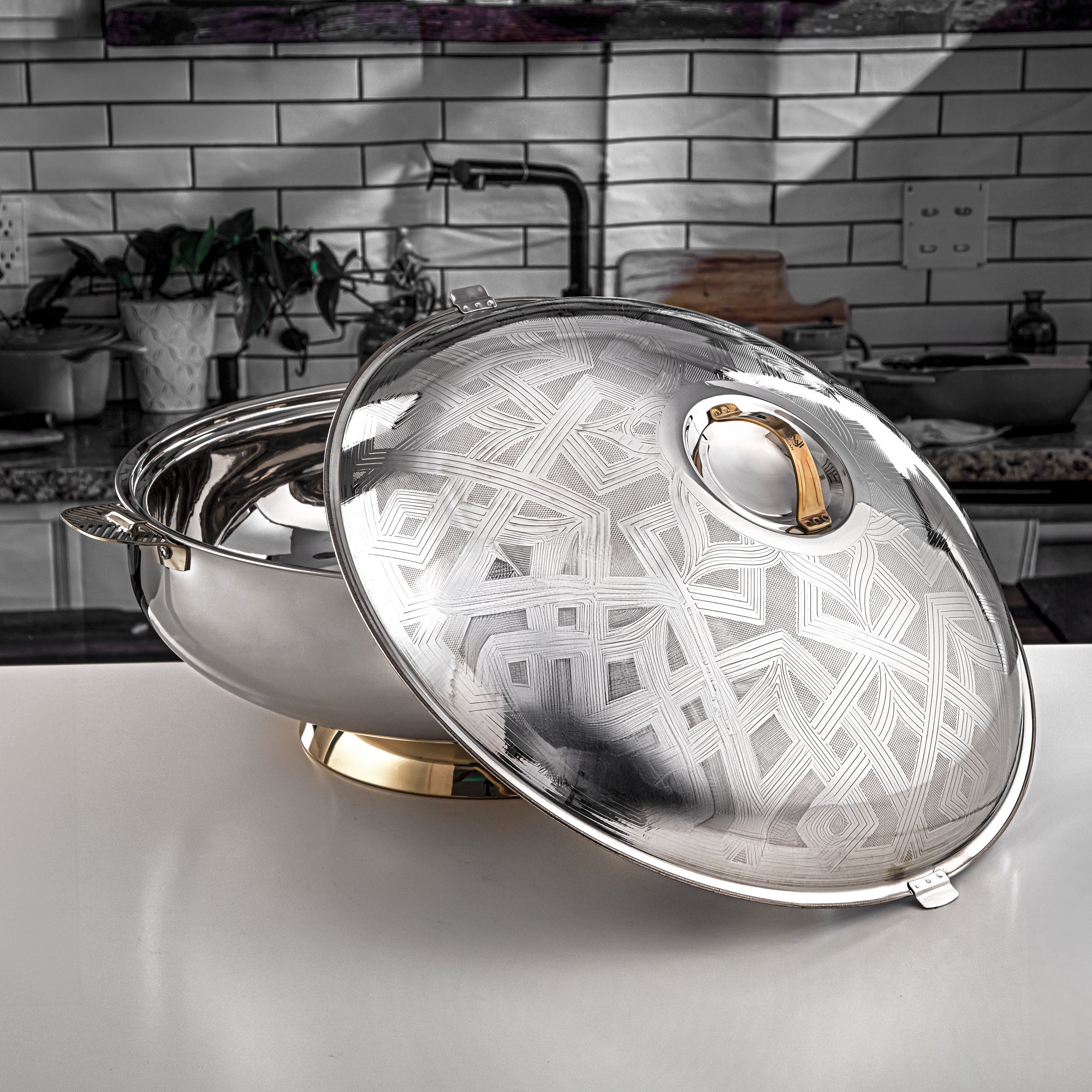 حرارات المرجان 25000 مل مجموعة كنز ستانلس ستيل لون فضي وذهبي
H23E21HG