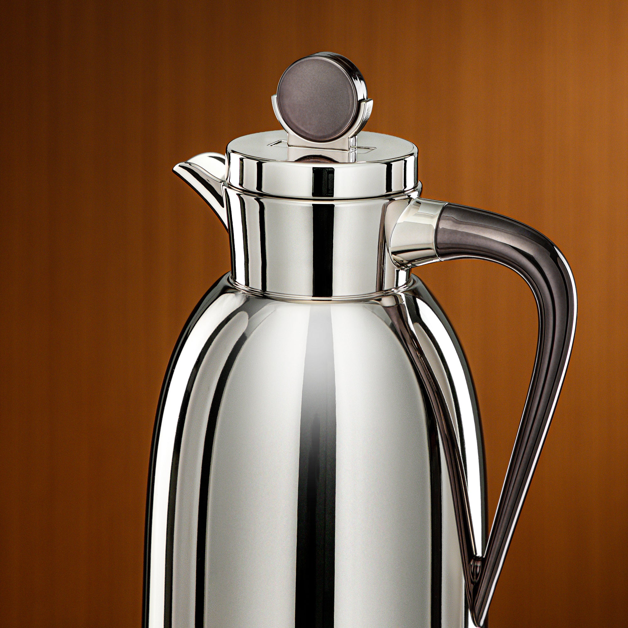 ترمس المرجان 1 لتر بلون النيكل والأسود الداكن