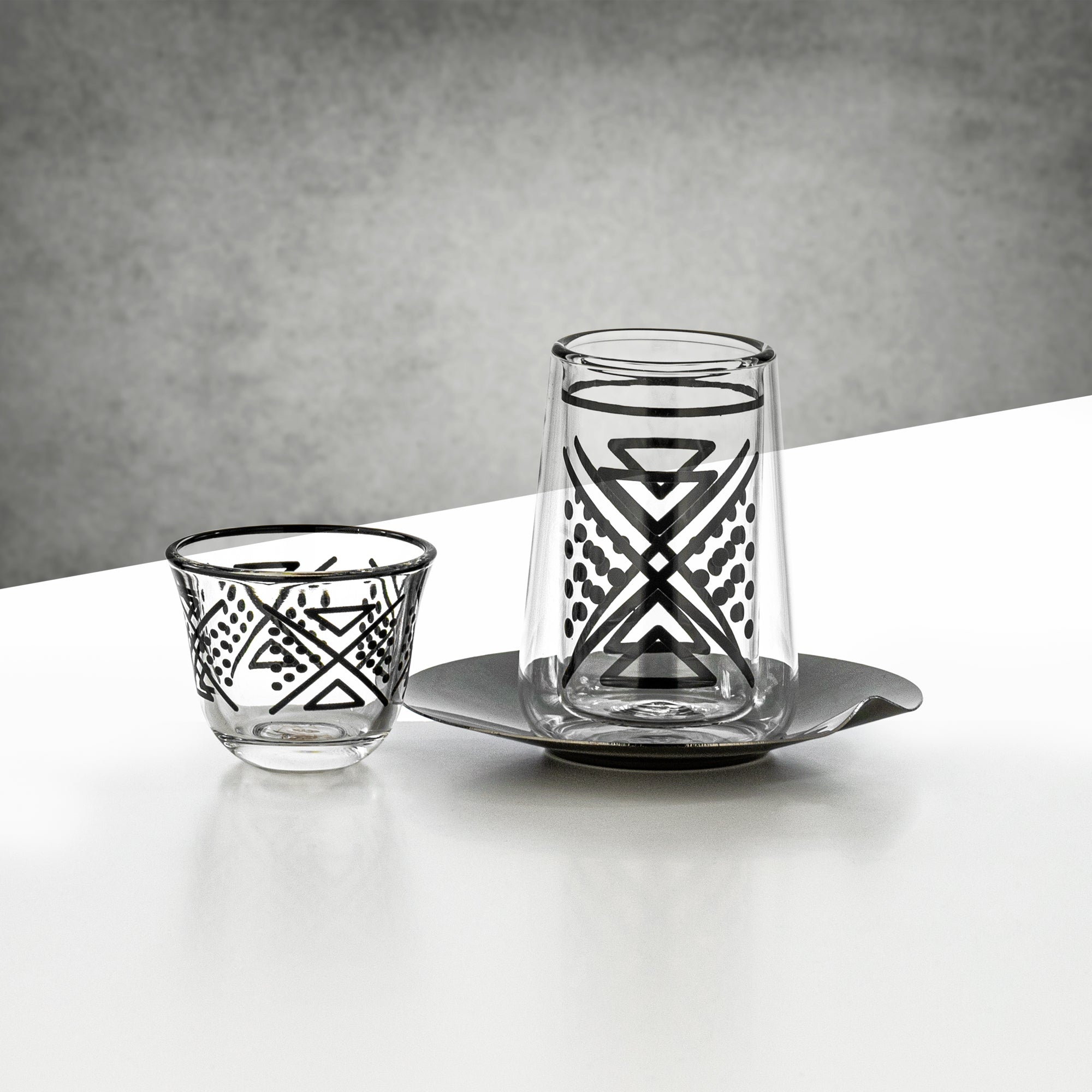 Almarjan Tea & Coffee Glass Set 18 Pieces Clear with Black Geometric Pattern & Gun Black Saucers