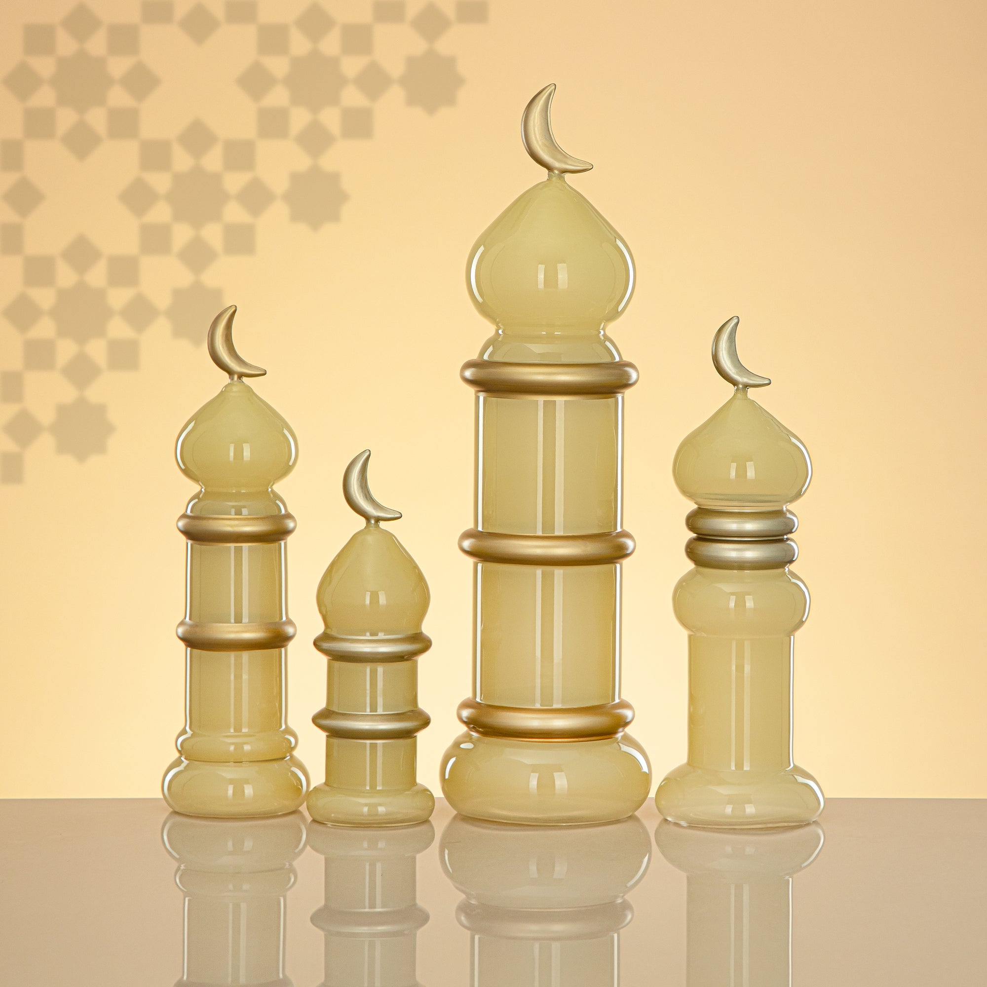 Almarjan Minaret Table Decoration 16.5cm x 6cm Ivory with Golden Lines & Crescent Moon – Noor Al Layali