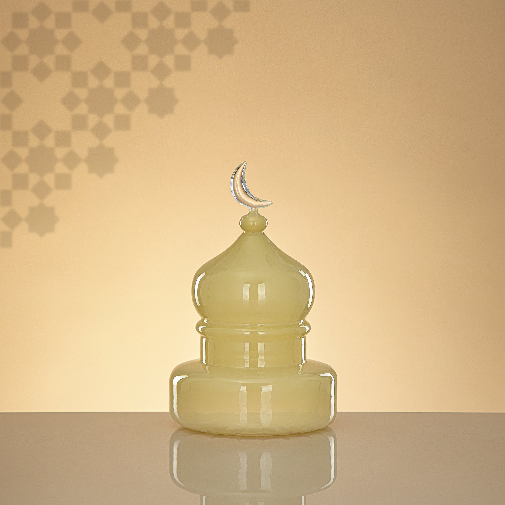 Almarjan Minaret Table Decoration 23cm x 15cm Ivory with Clear Crescent Moon – Noor Al Layali