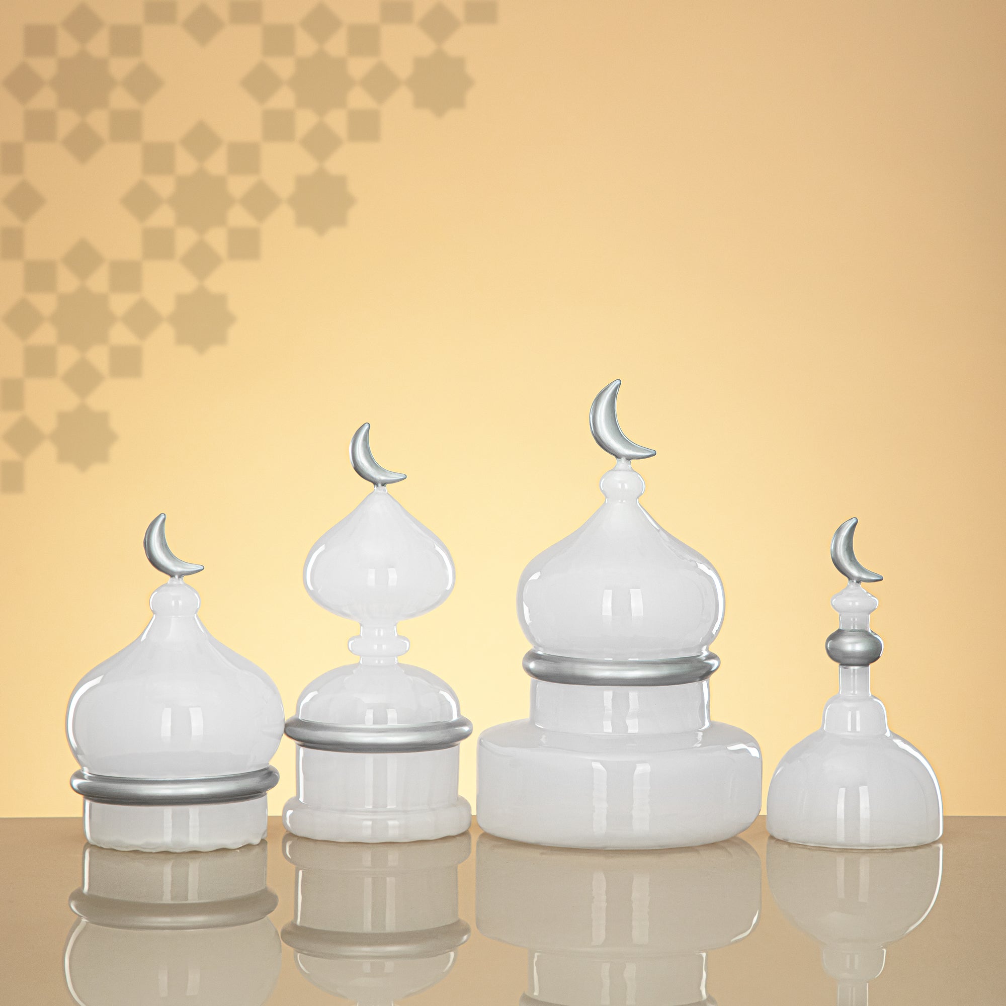 Almarjan Minaret Table Decoration 17cm x 11cm White with Silver Lines & Crescent Moon – Noor Al Layali