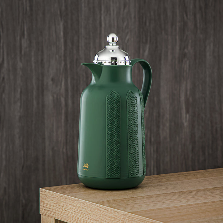 Almarjan 2 Pieces Vacuum Flask Set Sage Green & Silver - GT110-070/100 NGR/C