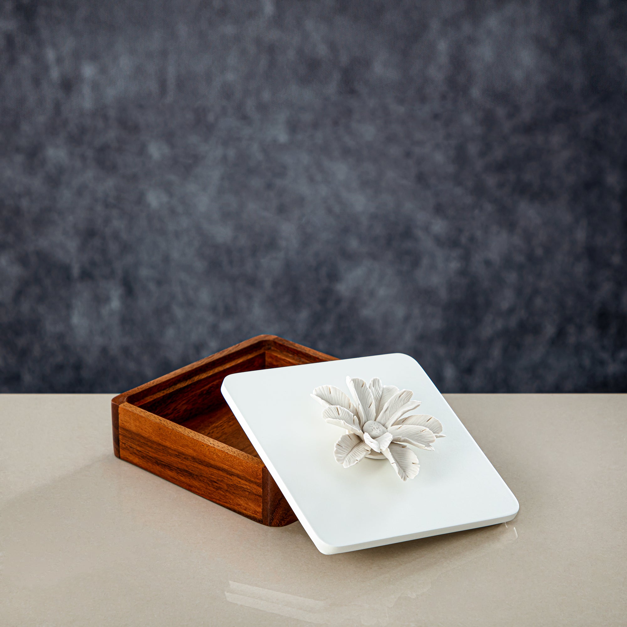 Almarjan 15 CM Square Flora Box - KDTD672SQS