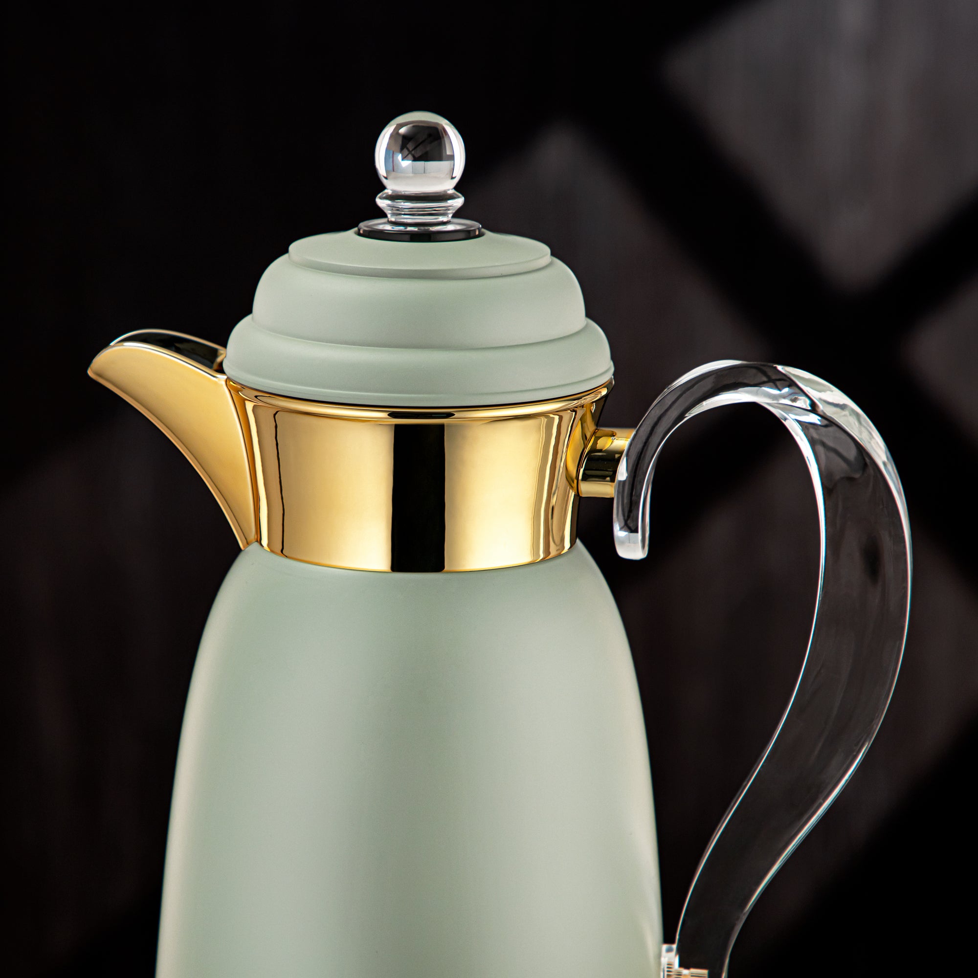 Almarjan Vacuum Flask Set - 0.7L & 1L, Green & Gold Finish, Metal (SM-2A29-070/100 GG/G) - Classic, Tea & Coffee