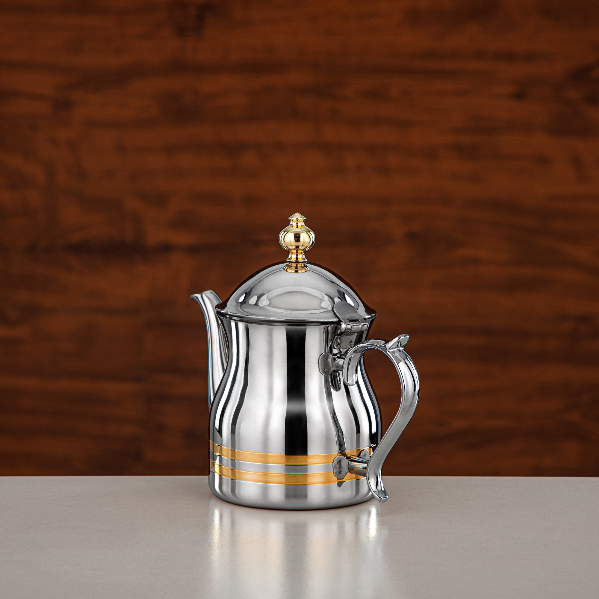 Almarjan Teapot 18oz Silver Gold – Elegance
