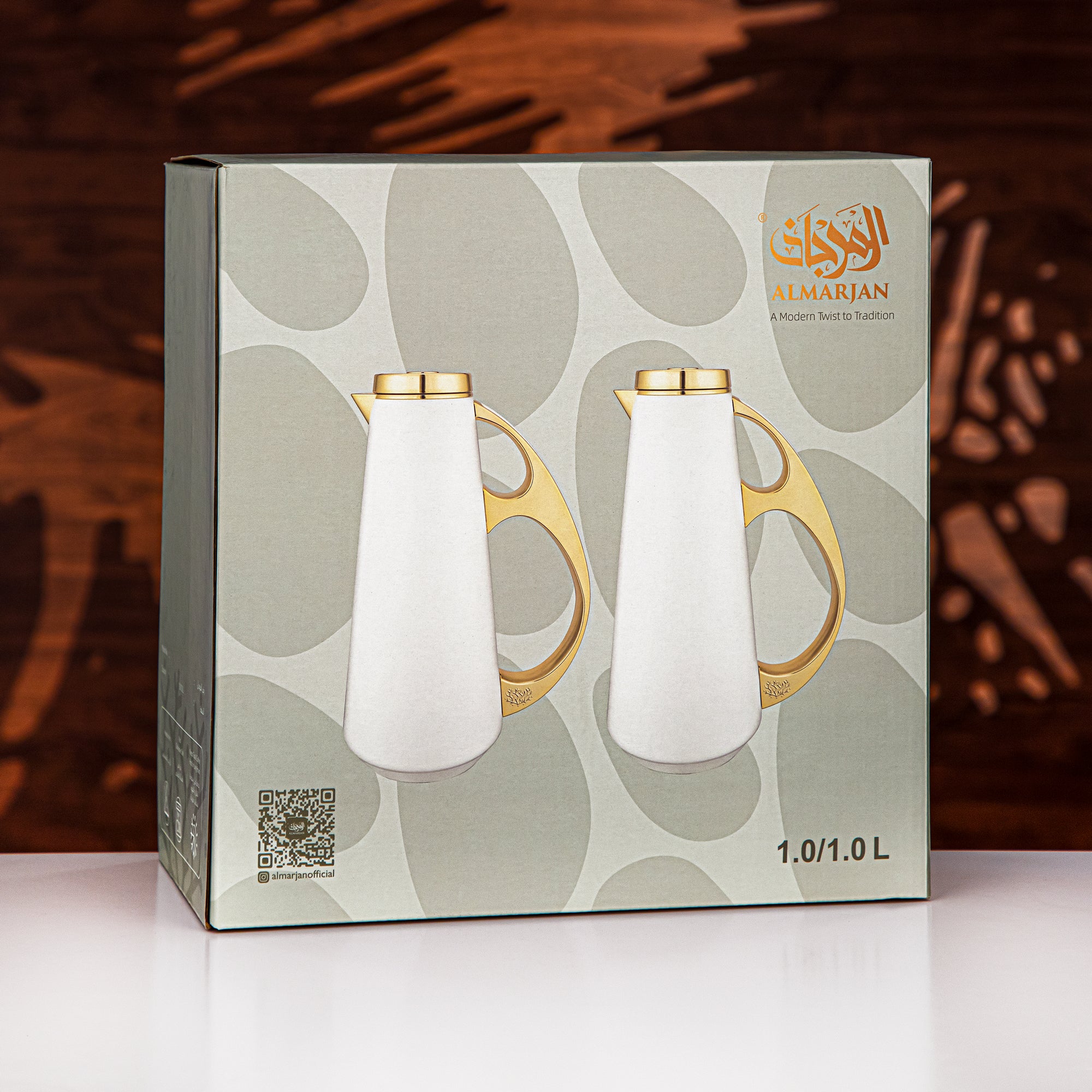 Almarjan Vacuum Flask Set, ABS, 1L + 1L, White & Silver (UPP-1000/1000 WHIC) - Modern Serving